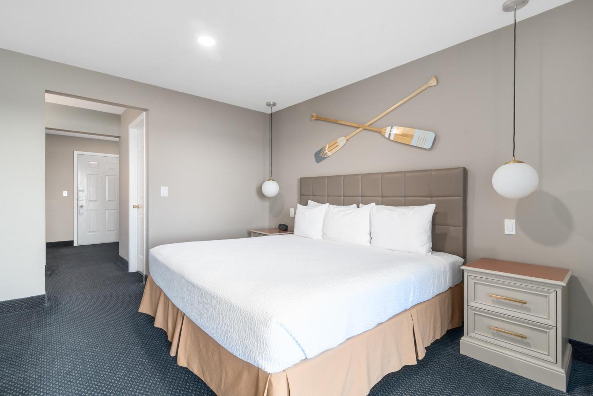 מקינאו סיטי Clearwater Lakeshore Motel מראה חיצוני תמונה